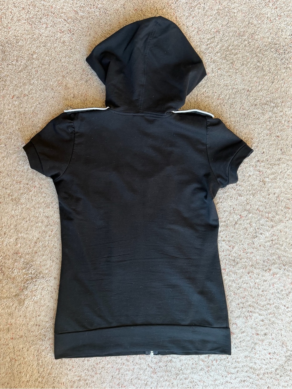 Sweet Love Black Short-Sleeve Hooded Zip Top with Decorative Skull Buttons - Picture 2 of 7